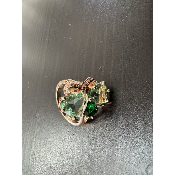 585 14K RG Rose Gold Stamped Emerald Lime Butterfly Size 7 Ring - Picture 1 of 11